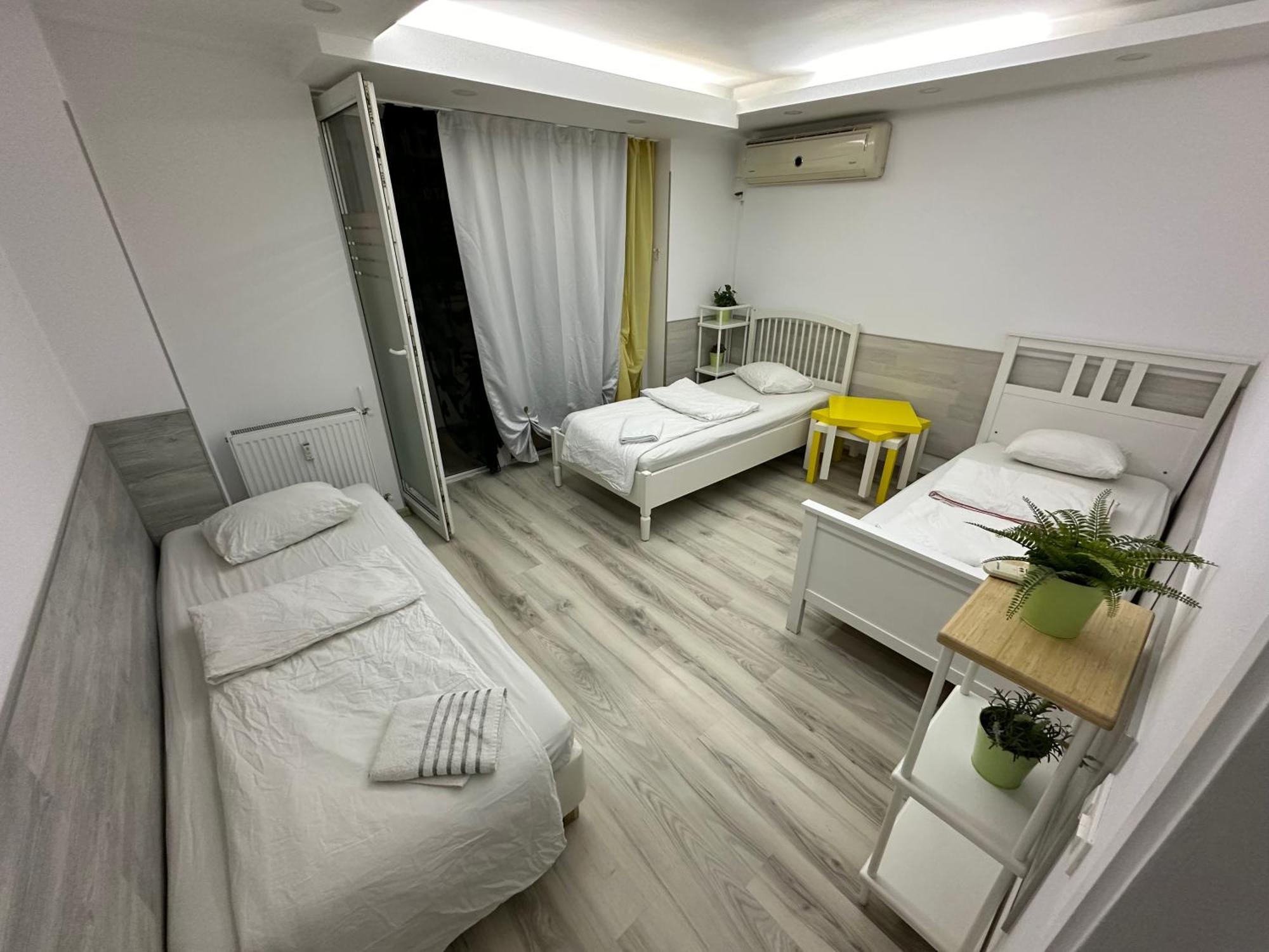 Mc 2 By Ga Apartment Bukares Bagian luar foto